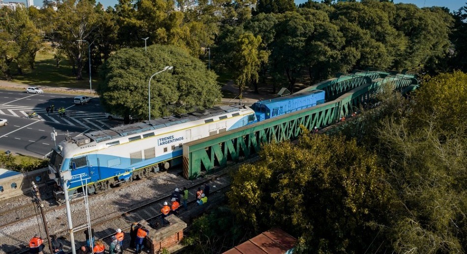Línea San Martín: Terminaron los trabajos sobre el puente de Palermo
