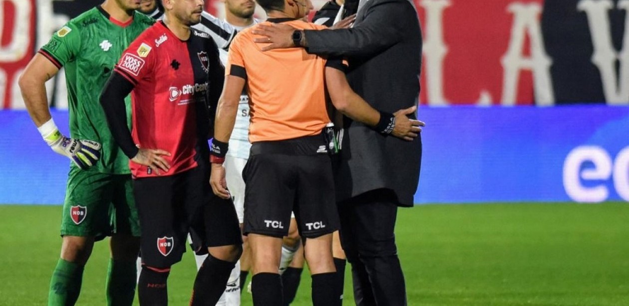 A Newell's le quedó el grito atragantado porque Central Córdoba se lo empató sobre el final