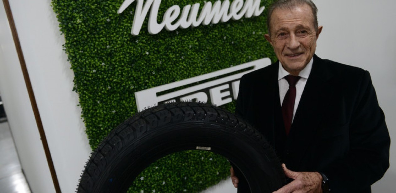 Empresario admitió que estaban “robando” con el precio de los neumáticos