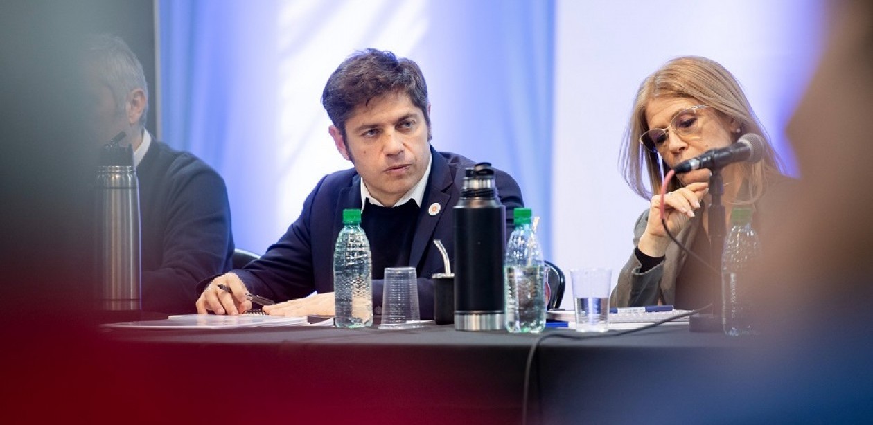 Kicillof no descartó competir en una interna en 2027, pero pidió no hablar de candidaturas