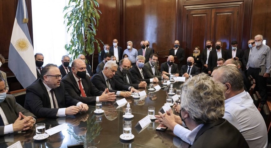 Bancos públicos destinarán $100 mil millones para ampliar producción agropecuaria y exportaciones